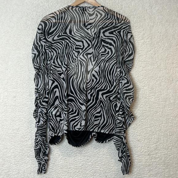 NWT River Island Womens Ruched Zebra Print Sheer Keyhole Top SIZE 24 PLUS - Picture 6 of 7